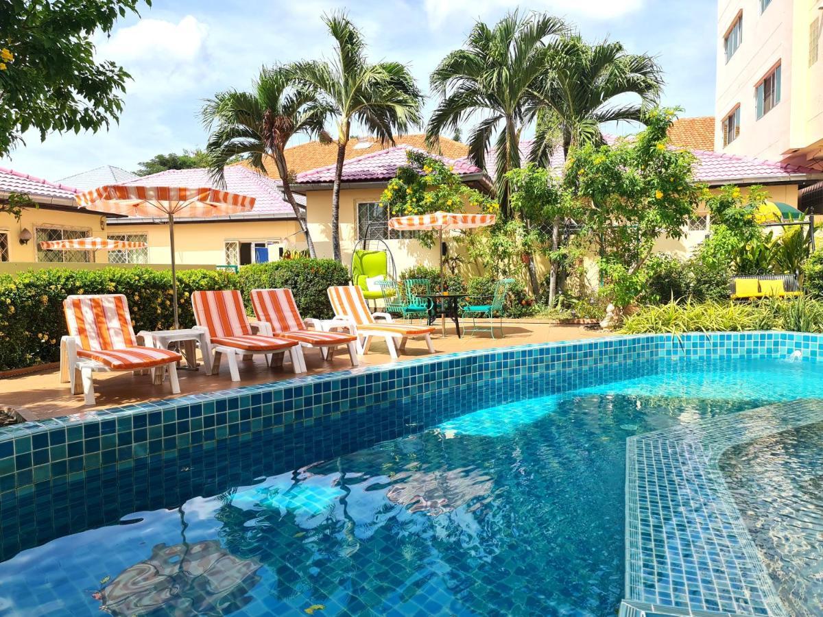 Butterfly Garden Boutique Residences By Frasier, A Lifestyle Destination Apt And Villas 1 To 3 Bedroom Units, 2 Full Bathrooms, Rain Shower, Spa Bath, Complete Kitchen, Staff 24-7,Fast Fiber Optic Wifi, 55" Smart Tv'S, Free Bbq, Pattaya Ngoại thất bức ảnh